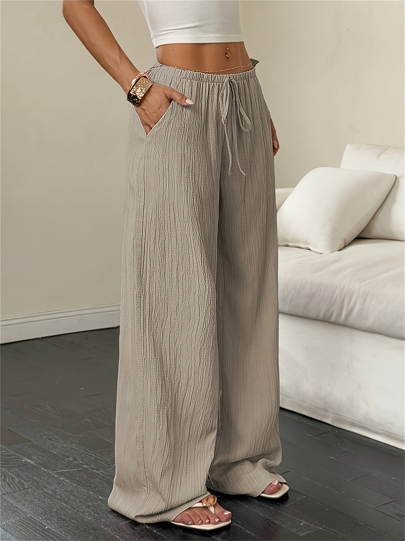 Mayfair pants, wide and elegant cut