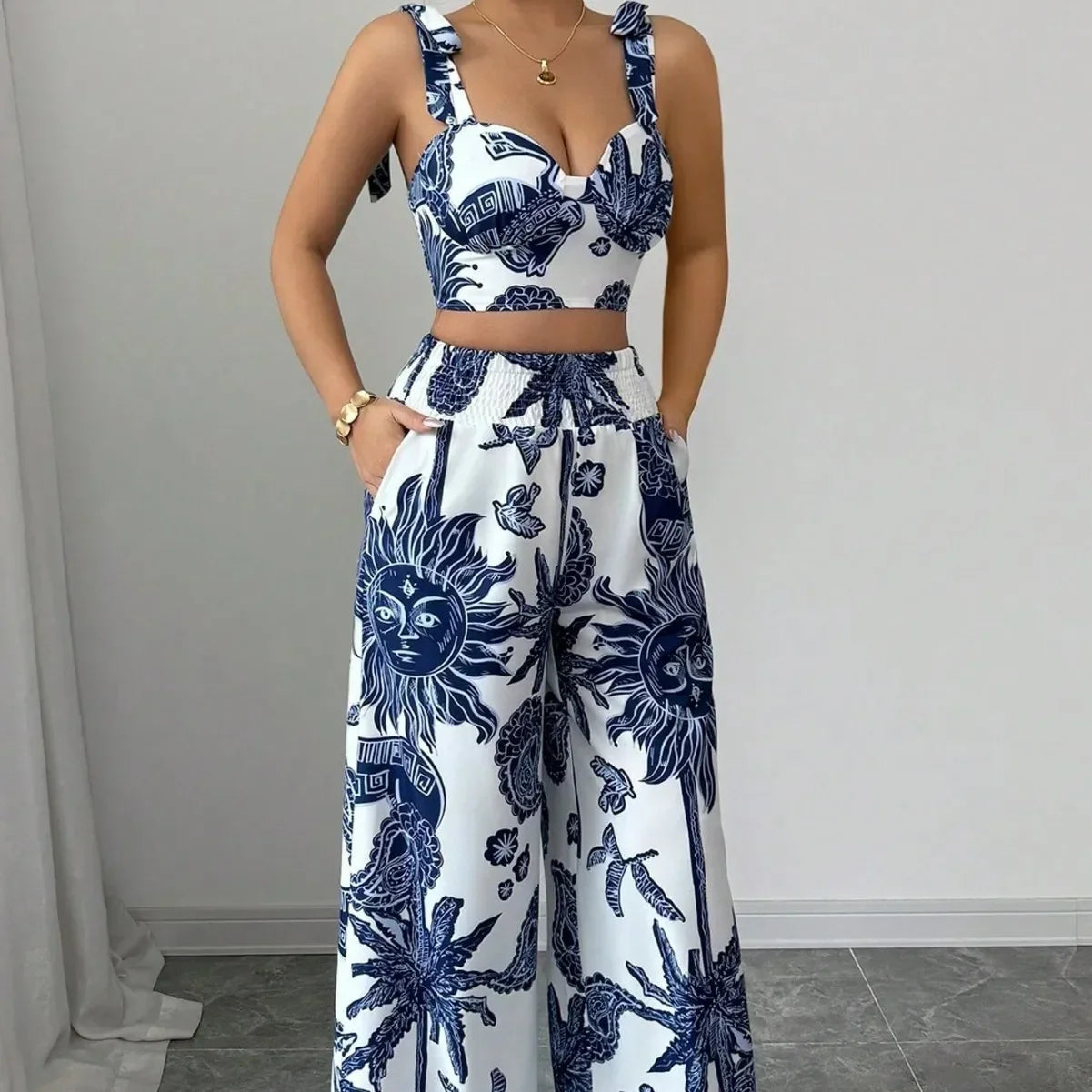 The Wide-Leg Pant Set Elegant Evening Silhouette, Fluid Fabric