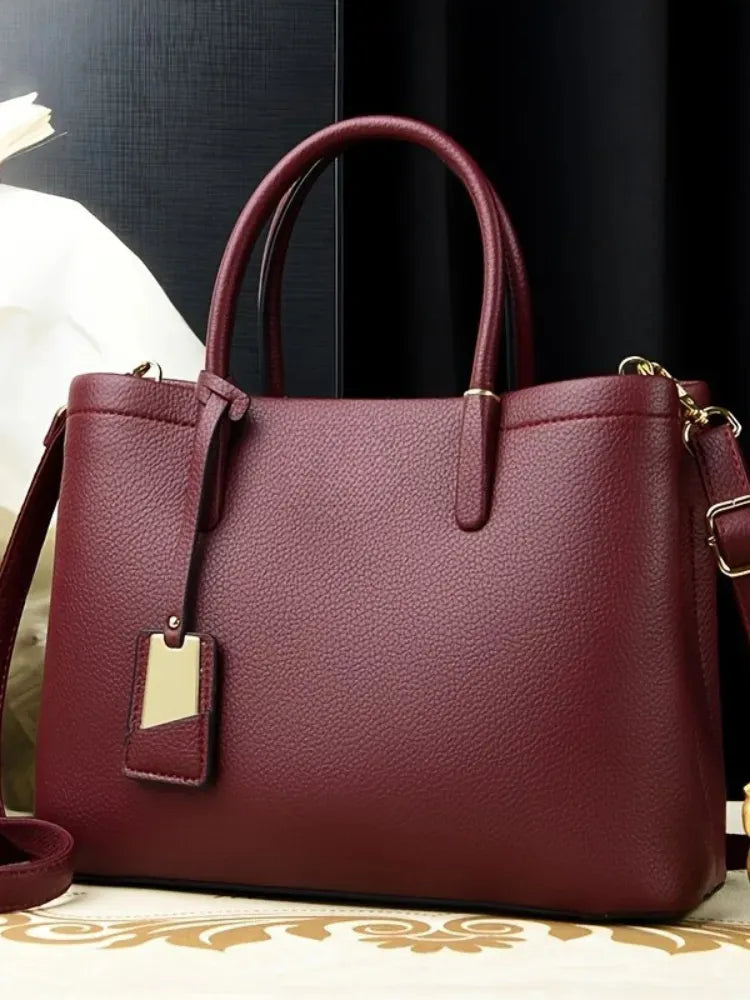 Structured Shoulder Bag – Adjustable Strap | NOVAÉLLE